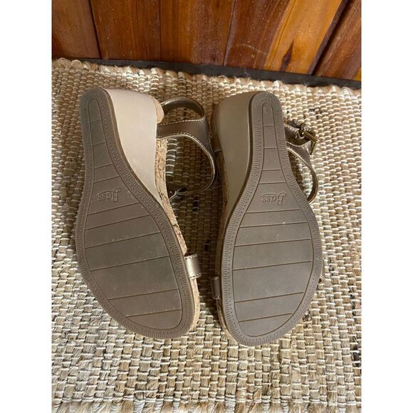 Sunjuns by Bass metallic gold wedge sandals size 6.5 - Picture 6 of 8